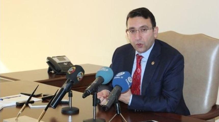 Davutoğlu&rsquo;nun Başdanışmanı İzmir Başbakanlık Ofisinde