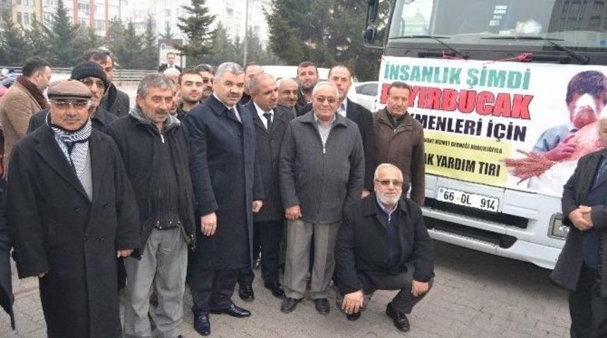 Bayırbucak T&uuml;rkmenlerine B&uuml;y&uuml;kşehir Belediyesinden İaşe Yardımı