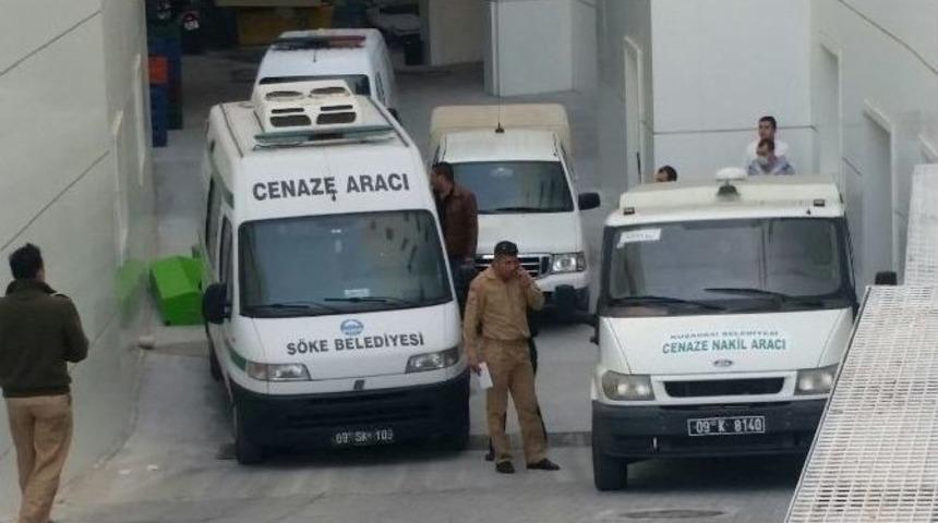 Kuşadası K&ouml;rfezi&rsquo;ndeki G&ouml;&ccedil;men Faciasında &Ouml;l&uuml; Sayısı 13&rsquo;e Y&uuml;kseldi