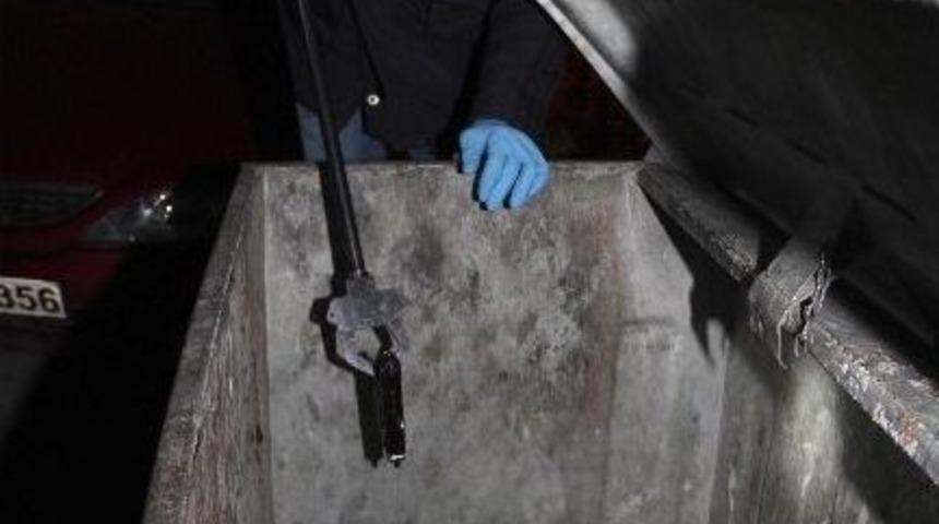 &Ccedil;&ouml;p Konteyneri İ&ccedil;inde Silah Ele Ge&ccedil;ti