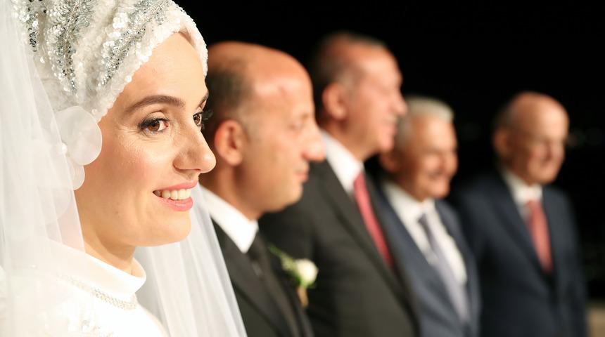 Cumhurbaşkanı Erdoğan milletvekili Ali İhsan Arslan'ın d&uuml;ğ&uuml;n&uuml;ne katıldı