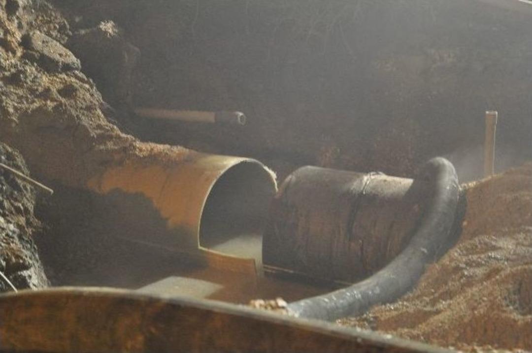 Balıkesir&rsquo;de Su Borusu Patladı: 1 &Ouml;l&uuml; 2 Yaralı