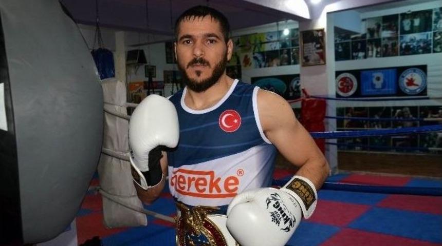 İtalyan Rakibini Nakavt Etti Şampiyonluk Kemerini Bursa&rsquo;ya Getirdi