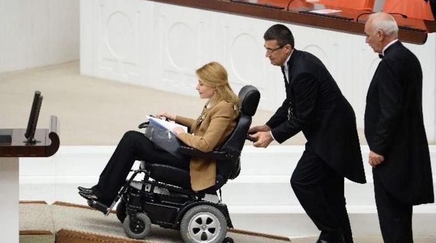 Engelli Vekil, Engelli İstihdamı İ&ccedil;in &Ccedil;alışıyor...