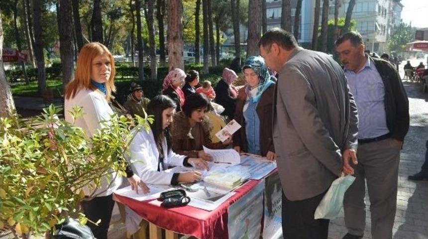 Kula&rsquo;da Diyabet Standı A&ccedil;ıldı