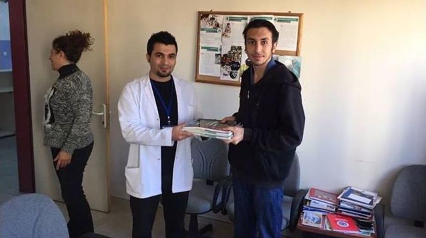 Bakırk&ouml;y&rsquo;den Mardinli Gen&ccedil;lere Binlerce &Uuml;niversite Hazırlık Kitabı