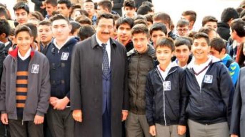 Gazi Mustafa Kemal Atat&uuml;rk Ke&ccedil;i&ouml;ren&rsquo;de Anıldı