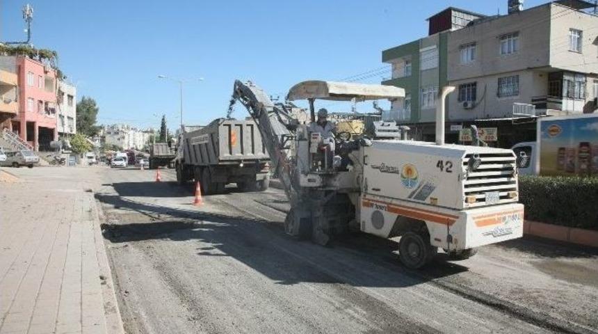 B&uuml;y&uuml;kşehir Asfalt &Ccedil;alışmalarını S&uuml;rd&uuml;r&uuml;yor