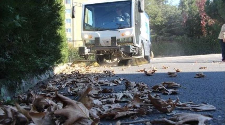 Cadde Ve Sokaklarda Kış Temizliği
