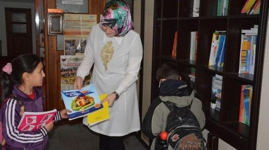 Niksar&rsquo;da Kumbaralar Y&uuml;z G&uuml;ld&uuml;r&uuml;yor