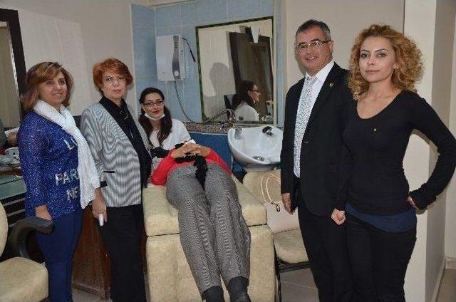 Berberler Ve Kuaf&ouml;rler Odasında Sınavlar Yapıldı 1