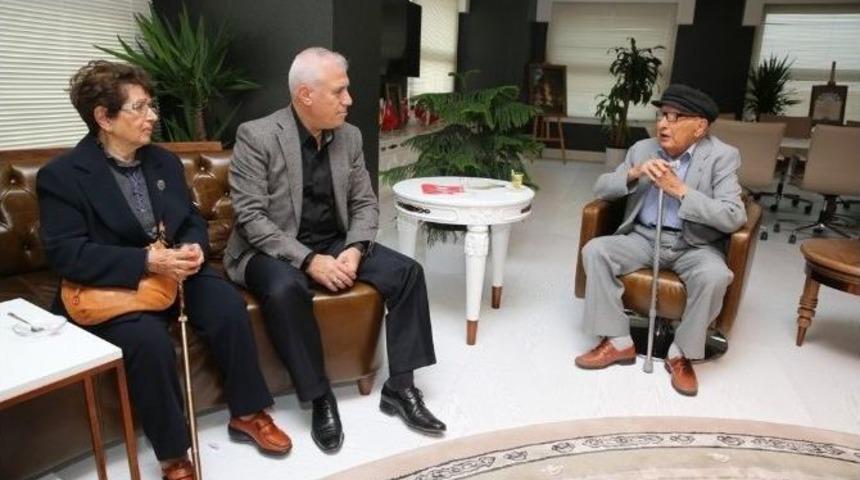 En Yaşlı &lsquo;nil&uuml;fer&rsquo;den Başkan Bozbey&rsquo;e Ziyaret