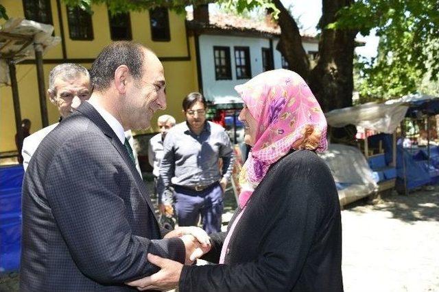 Yıldırım Belediyesi Vatandaşın Derdini Dinliyor