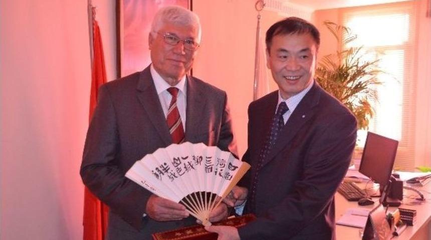 &Ccedil;inli Tv Y&ouml;neticisi Marmaris&rsquo;te