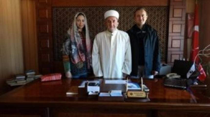 Ukraynalı Anna Mıshchenko M&uuml;sl&uuml;man Oldu