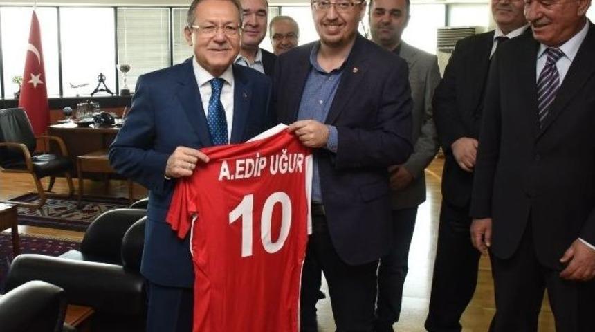 Balıkesirspor&rsquo;dan Uğur&rsquo;a Ziyaret