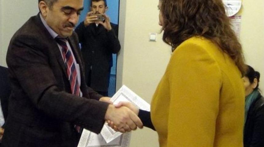 Hakkari Milletvekilleri Mazbata Aldı