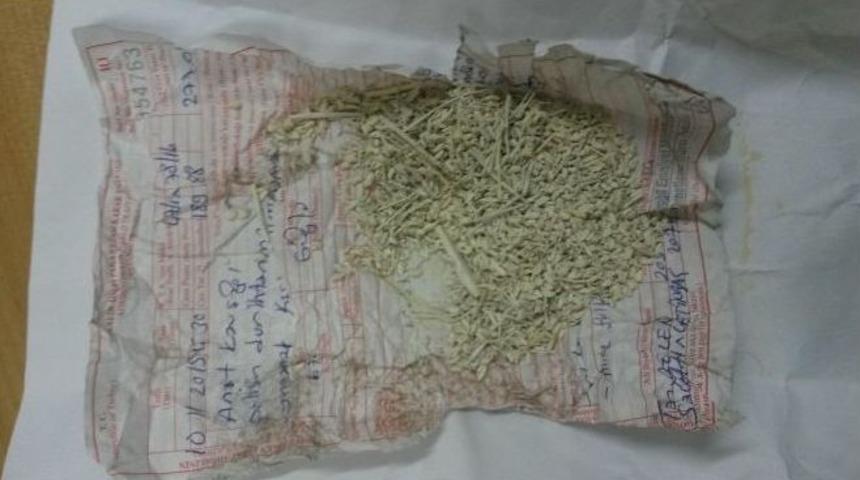 Trafik Cezasından Uyuşturucu &Ccedil;ıktı