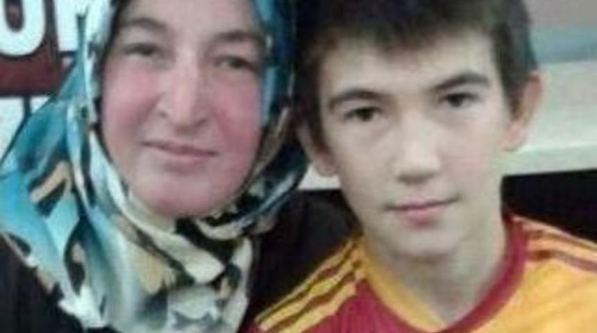 Karab&uuml;k&rsquo;teki Soba Faciasında Anne De &Ouml;ld&uuml;