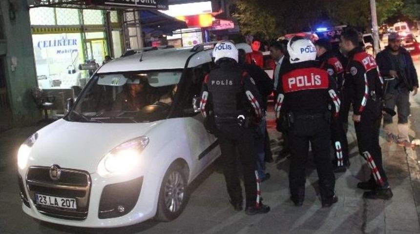 Elazığ&rsquo;da T&uuml;fekle Rastgele Ateş A&ccedil;an Şahıs Etkisiz Hale Getirildi