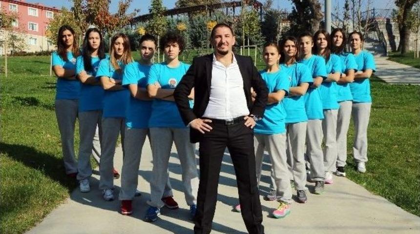 İstanbul&rsquo;un İlk Ve Tek Belediye Kadın Basketbol Takımı Sezonu A&ccedil;ıyor