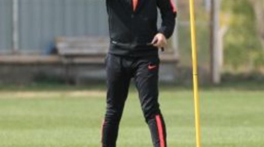 Elazığsporda Teknik Direkt&ouml;r Bayram Bektaş İle Yollar Ayrıldı