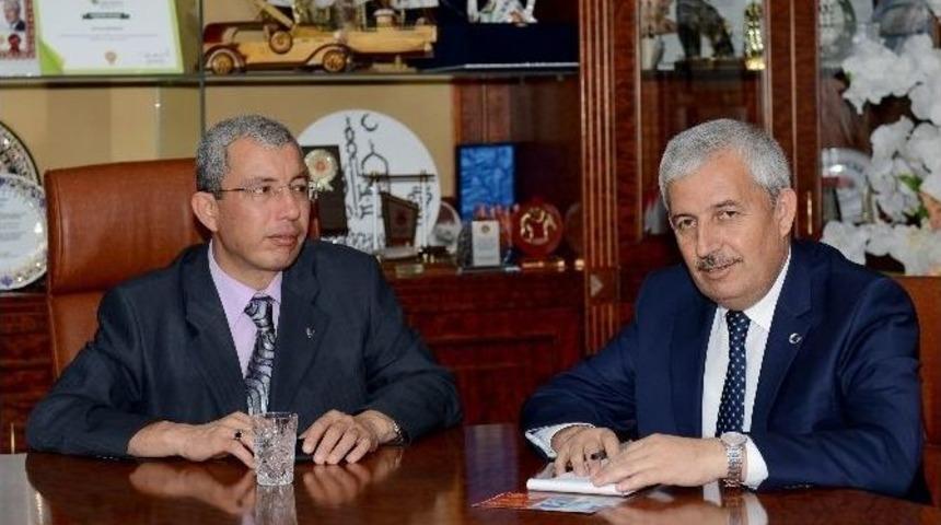 Kumluca&rsquo;ya İl&ccedil;enin En B&uuml;y&uuml;k Camisi İnşa Edilecek