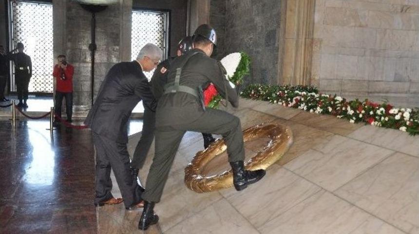 Karşıyaka&rsquo;nın Gen&ccedil;leri Ata&rsquo;nın Huzurunda