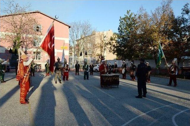 Romanlar ‘memur’ Olmak İsteyince Yeni Mehteran ‘mevcut Memurlardan’ Kuruldu