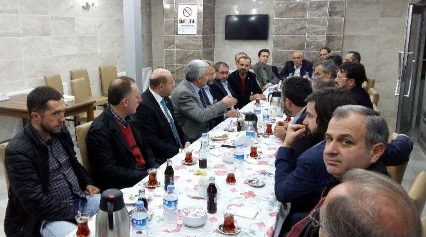 Sendika Başkanlarıyla Buluşan Başkan Ali &Ccedil;etinbaş: Biz Birlikte K&uuml;tahya&rsquo;yız