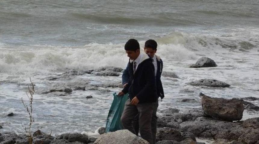 Erciş’te Temizlik Kampanyası