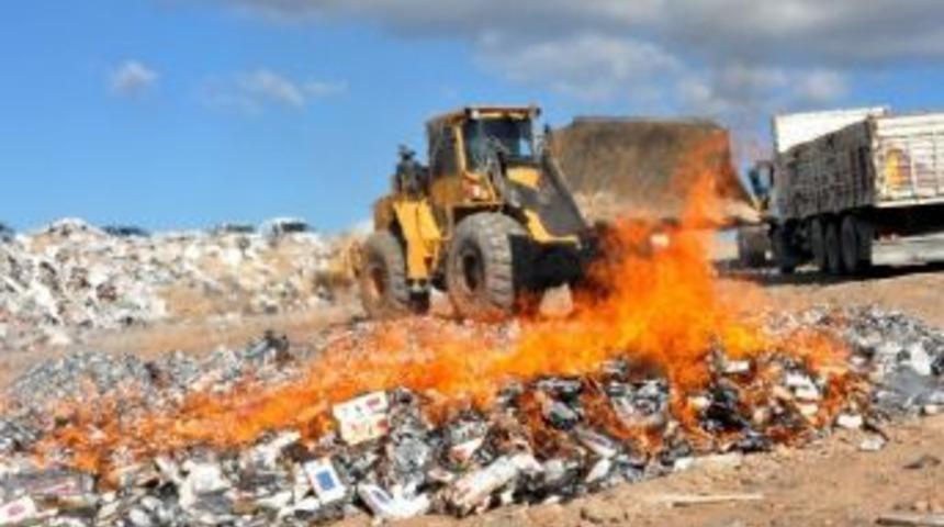 Uşak&rsquo;ta Ele Ge&ccedil;irilen Ka&ccedil;ak Sigaralar İmha Edildi