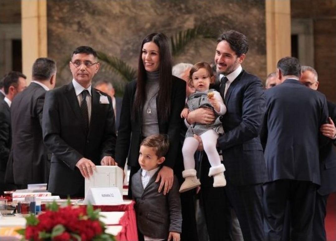 Meclis&rsquo;in İlgi Odağı K&uuml;&ccedil;&uuml;k Karaaslan&rsquo;lar