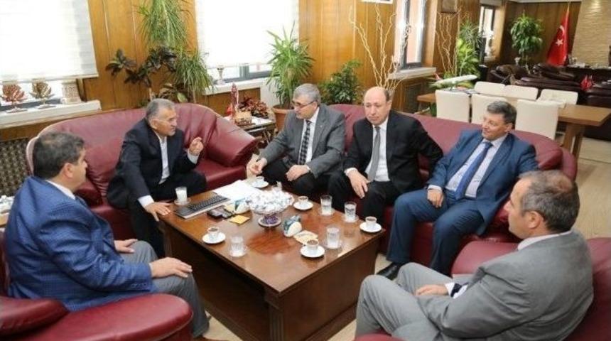 Melikgazi Belediyesinden Eğitime Tam Destek