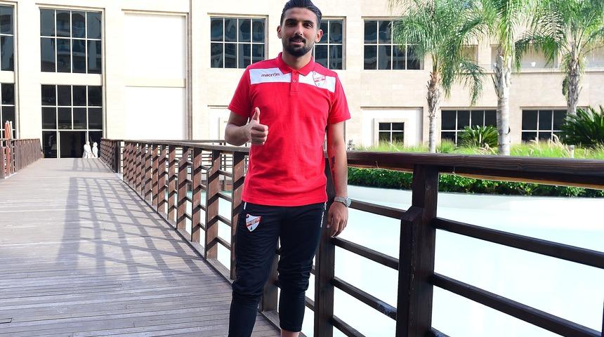 Bursaspor Umut Meraş ile 4 yıllık sözleşme imzaladı