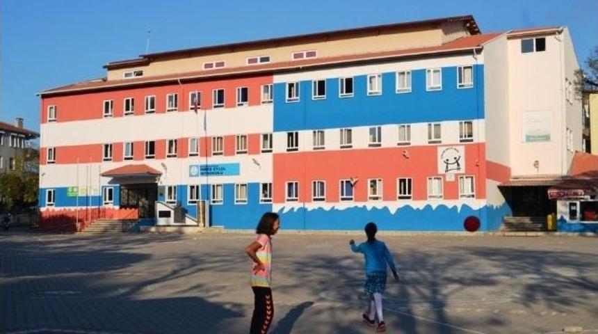 Ayvalıklı İki Okul Balıkesir&rsquo;in En İyileri Se&ccedil;ildi