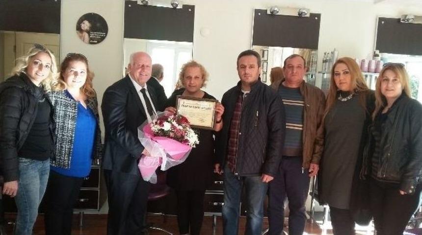 S&ouml;ke Berberler Ve Kuaf&ouml;rler Odası 30 Yılı Aşmış Ustalarını Onurlandırıyor