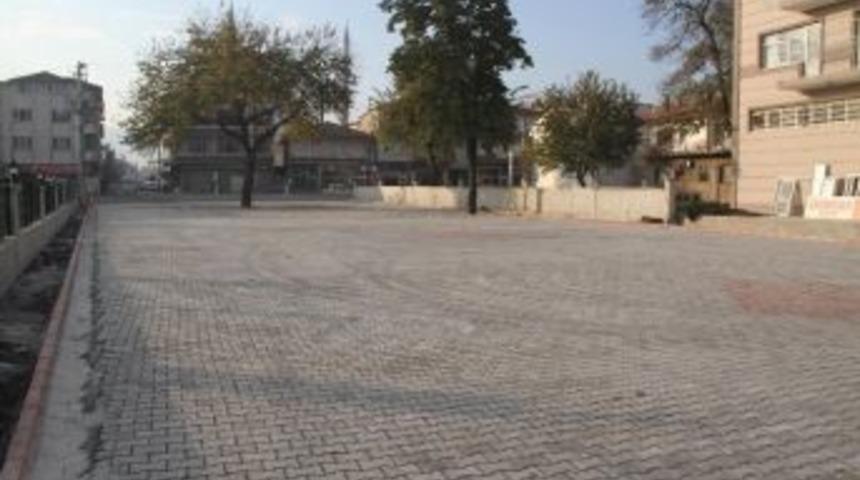 Akyazı Otoparkı A&ccedil;ılışa Hazırlanıyor