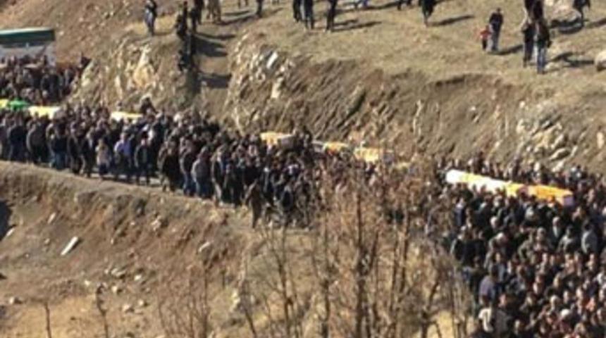 O bayraklar ciğerimi yaktı