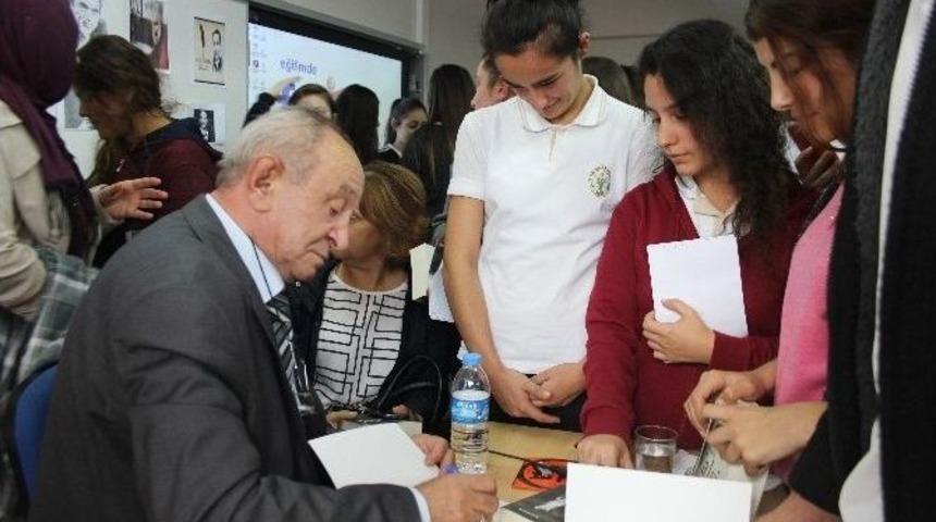 Yazar-şair Kenan Ko&ccedil;, &Ouml;ğrencilerle Buluştu