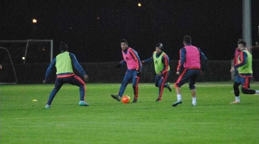 Kayserispor Kasımpaşa&rsquo;ya Bileniyor