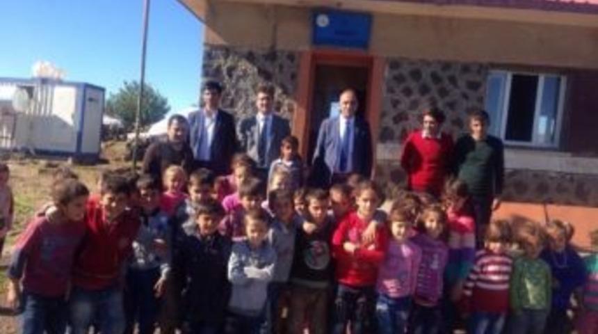 Atabey, K&ouml;y Okullarını Ziyaret Etti