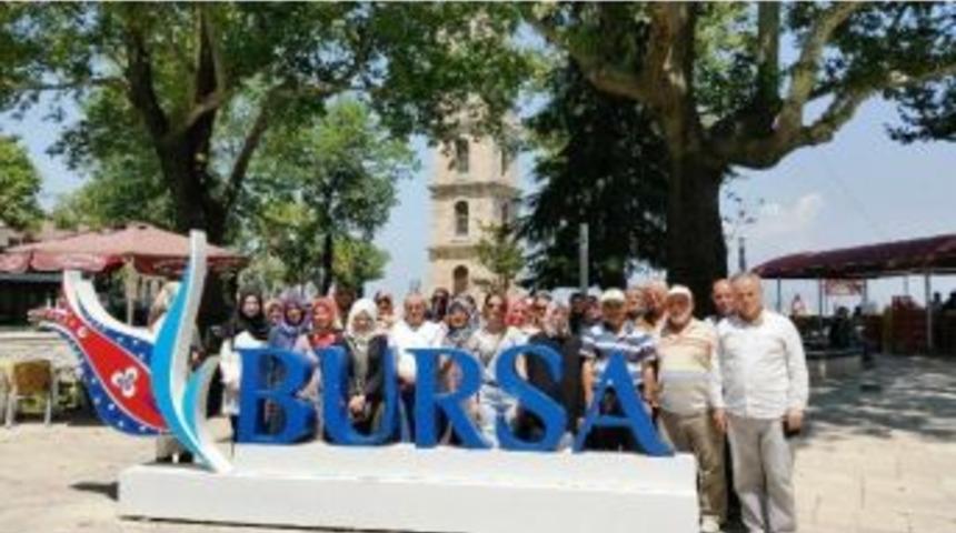 İzmit&rsquo;ten 8 Bin Kişi Bursa&rsquo;yı Gezdi