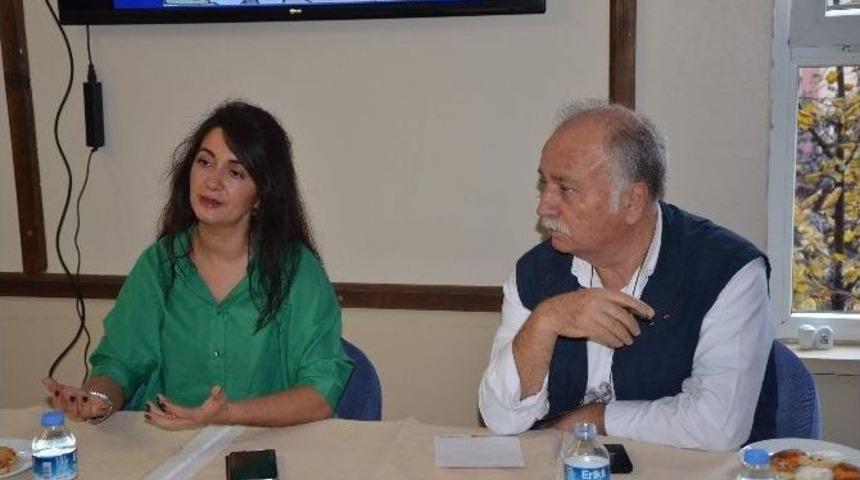 Dr. Melek Ertan Eğit-der&rsquo;de S&ouml;yleşi Programına Katıldı