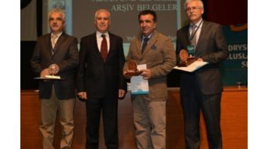 Odryses&rsquo;ten Nil&uuml;fer&rsquo;e Uzanan Yolculuk