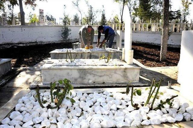 Karaman’da Garnizon Şehitliğinde Düzenleme Çalışması