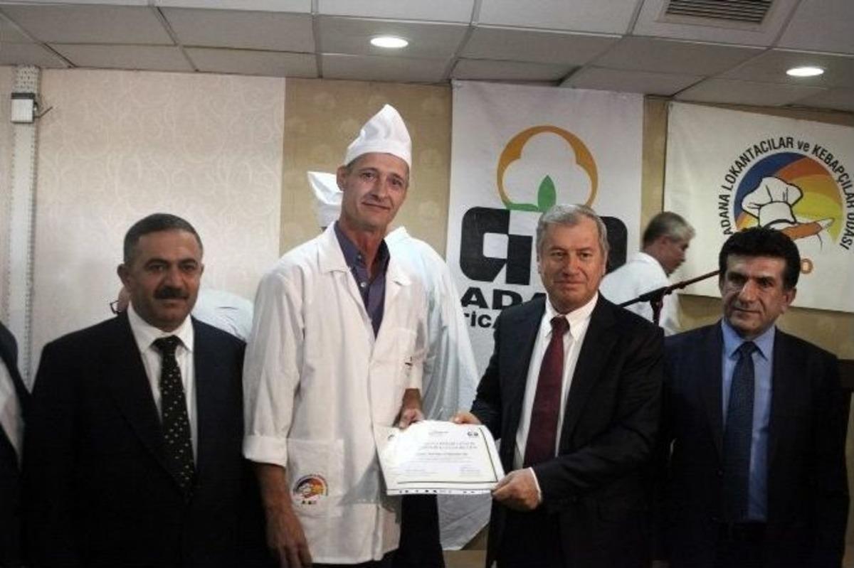 Hollandalı Adana Kebap&ccedil;ısı