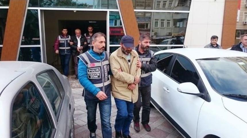 Başkasının Adına Kredi &Ccedil;ekmek İsterken Polise Yakalandılar