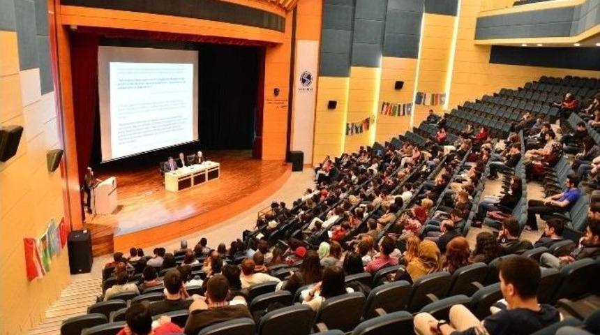 &lsquo;balkanlar Ve T&uuml;rk D&uuml;nyası Kongreleri İzlenimleri&rsquo; Adlı S&ouml;yleşi Sa&uuml;&rsquo;de D&uuml;zenlendi