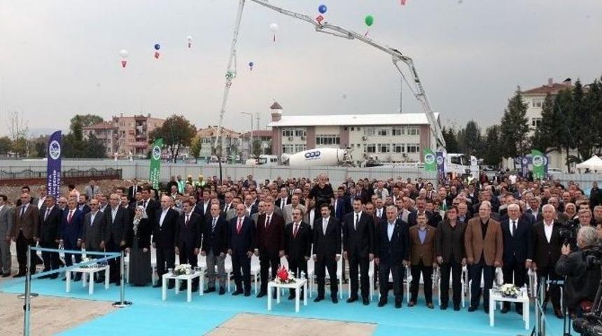 B&uuml;y&uuml;kşehir Tarafından Hayata Ge&ccedil;irilecek 101 Milyonluk 9 Projenin Temeli Atıldı